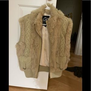 Fur vest